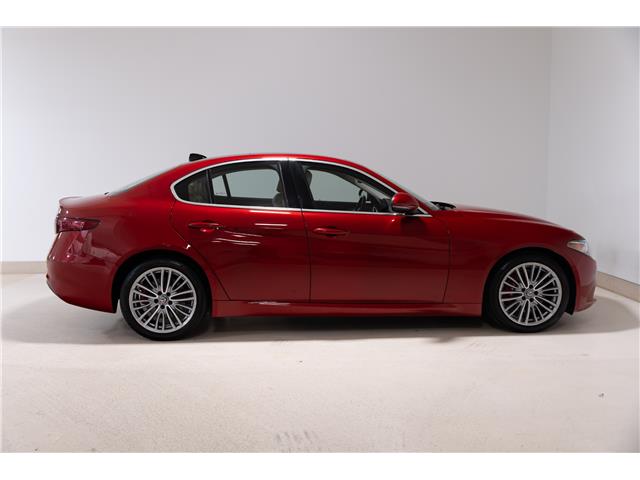 2018 Alfa Romeo Giulia ti (Stk: ARUC940) in Calgary - Image 4 of 29 2018 Alfa Romeo Giulia ti (Stk: ARUC940) in Calgary - Image 4 of 29