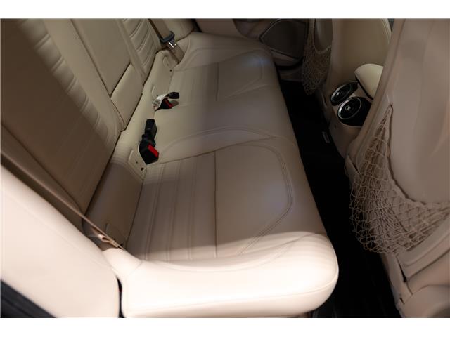 2018 Alfa Romeo Giulia ti (Stk: ARUC940) in Calgary - Image 28 of 29 2018 Alfa Romeo Giulia ti (Stk: ARUC940) in Calgary - Image 28 of 29