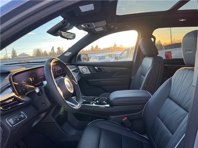 2026 Buick Enclave Avenir (Stk: TJ215413) in Calgary - Image 12 of 24