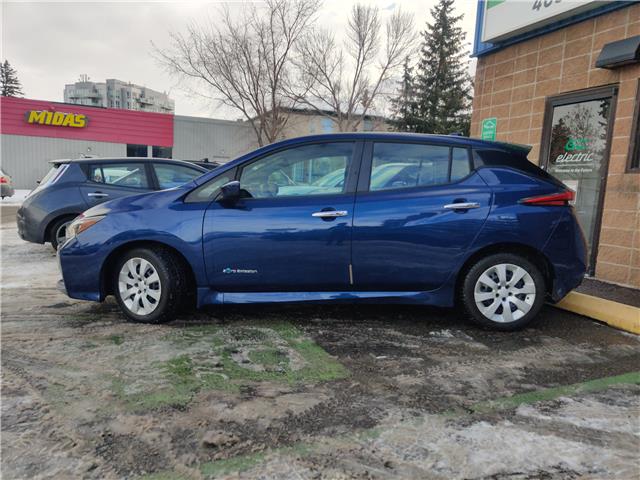 2018 Nissan LEAF S (Stk: R-18NILBLU6887) in Calgary - Image 2 of 13