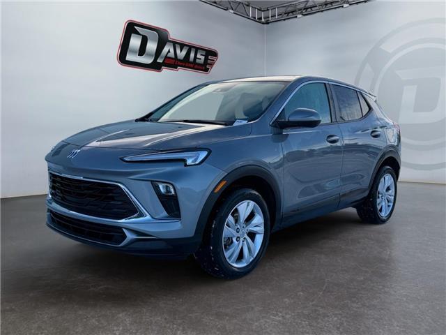 2025 Buick Encore GX Preferred (Stk: 380383) in Claresholm - Image 1 of 15