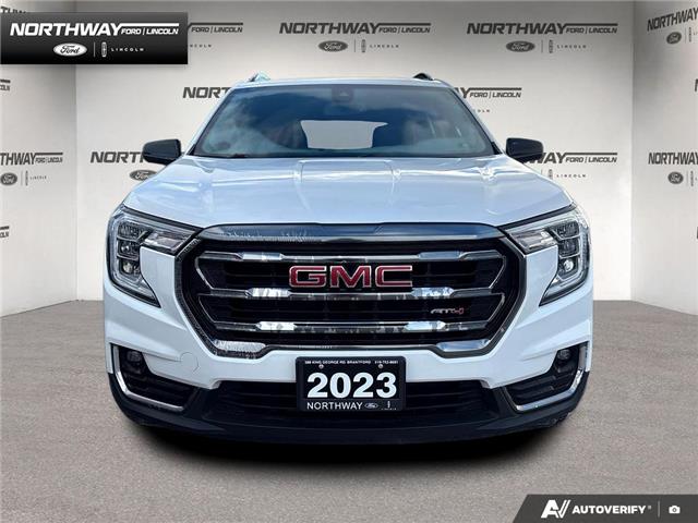 2023 GMC Terrain AT4 (Stk: 5MV3648A) in Brantford - Image 2 of 23