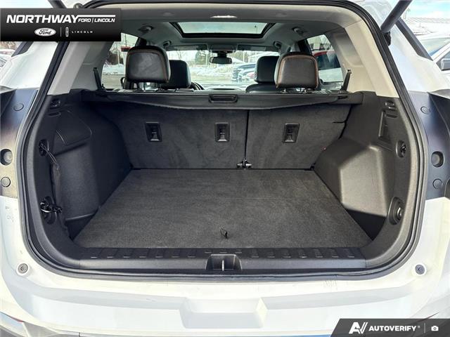 2023 GMC Terrain AT4 (Stk: 5MV3648A) in Brantford - Image 10 of 23