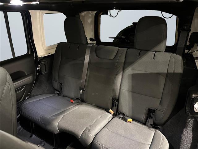 2023 Jeep Wrangler Sport (Stk: 40730) in Lethbridge - Image 13 of 15