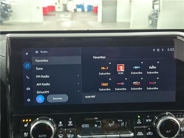 2025 Toyota Highlander Hybrid Limited (Stk: 10114870) in Markham - Image 19 of 36