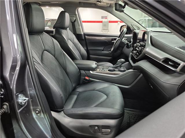 2025 Toyota Highlander Hybrid Limited (Stk: 10114870) in Markham - Image 35 of 36
