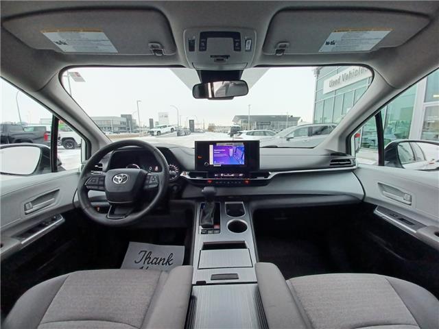 2025 Toyota Sienna LE 8-Passenger (Stk: 2540441) in Regina - Image 15 of 24 2025 Toyota Sienna LE 8-Passenger (Stk: 2540441) in Regina - Image 15 of 24