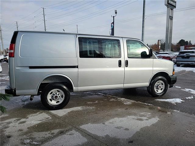 2025 GMC Savana 3500 Work Van (Stk: 1255574) in Newmarket - Image 4 of 22