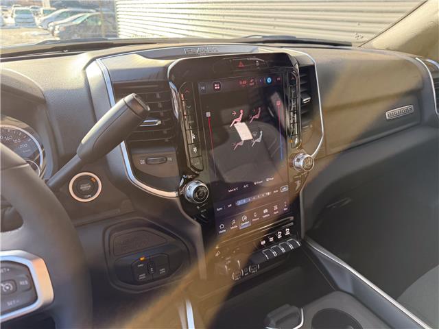 2025 RAM 2500 Big Horn (Stk: 25570) in London - Image 16 of 25