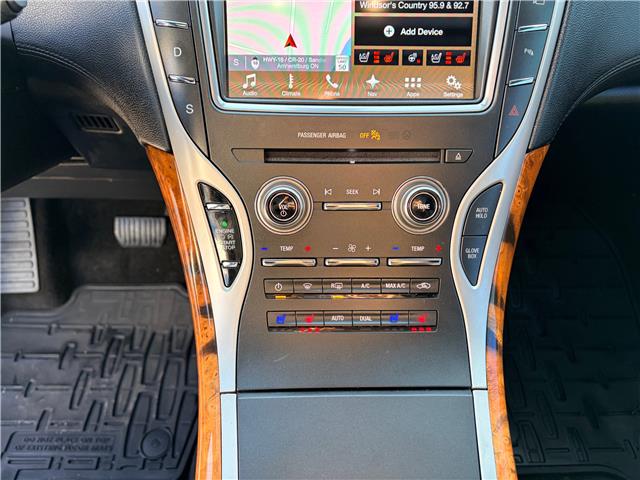 2018 Lincoln MKX Reserve (Stk: 25378A) in Amherstburg - Image 16 of 18