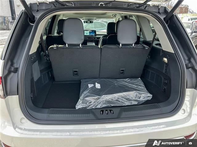 2026 Lincoln Aviator Premiere (Stk: 6A005) in Oakville - Image 11 of 24