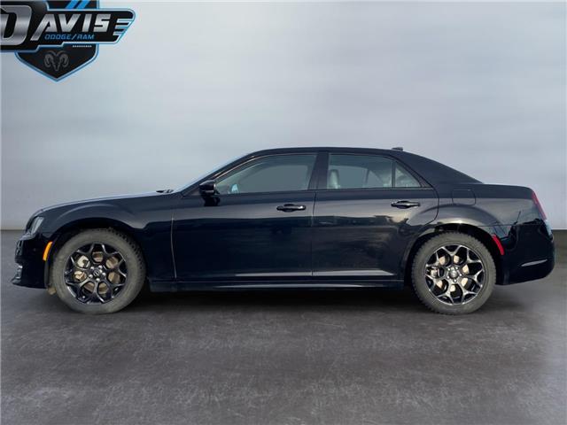 2023 Chrysler 300 Touring-L (Stk: 30384) in Fort Macleod - Image 2 of 26