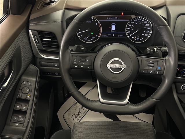2023 Nissan Rogue SV Moonroof (Stk: 43241J) in Belleville - Image 11 of 26