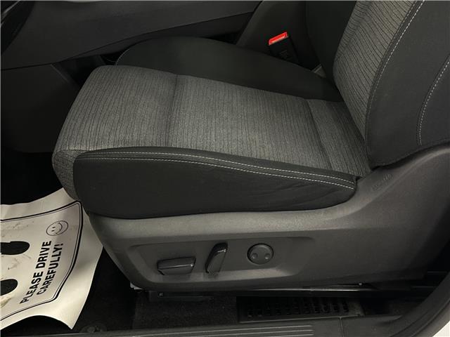2023 Nissan Rogue SV Moonroof (Stk: 43241J) in Belleville - Image 16 of 26