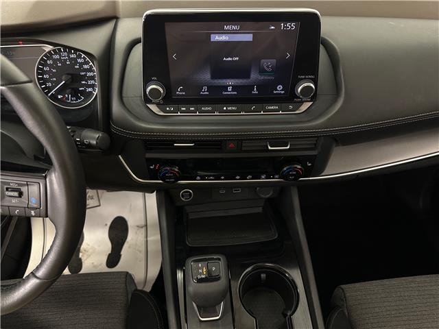 2023 Nissan Rogue SV Moonroof (Stk: 43241J) in Belleville - Image 17 of 26
