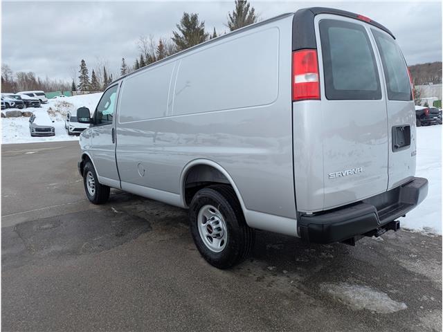 2025 GMC Savana 3500 Work Van (Stk: 251049) in Haliburton - Image 6 of 15