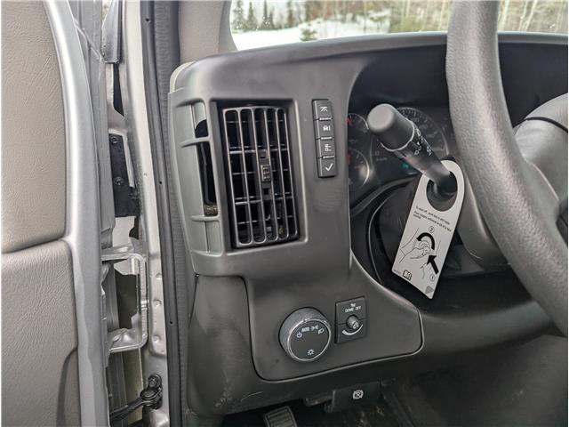 2025 GMC Savana 3500 Work Van (Stk: 251049) in Haliburton - Image 11 of 15