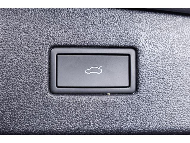 2022 Volkswagen Tiguan Highline R-Line (Stk: X3534A) in London - Image 9 of 32