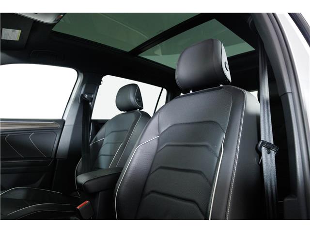 2022 Volkswagen Tiguan Highline R-Line (Stk: X3534A) in London - Image 15 of 32