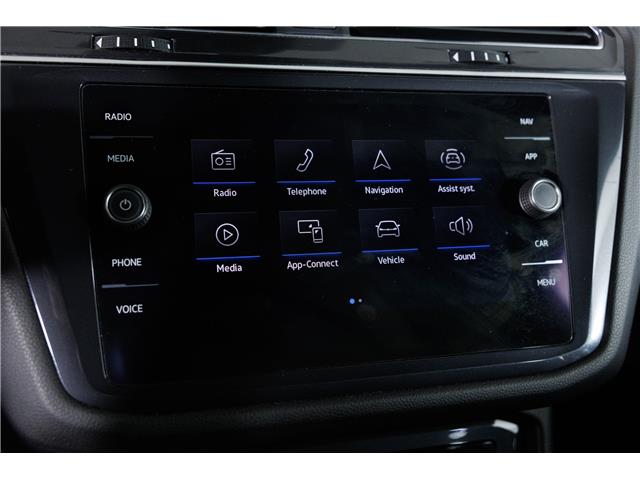 2022 Volkswagen Tiguan Highline R-Line (Stk: X3534A) in London - Image 24 of 32