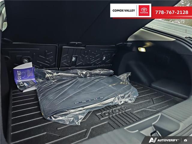 2026 Toyota Prius Plug-In Hybrid XSE (Stk: TP060061) in Courtenay - Image 12 of 25