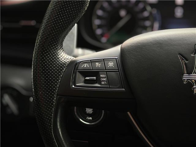 2022 Maserati Quattroporte Modena Q4 (Stk: 417U) in Toronto - Image 11 of 30 2022 Maserati Quattroporte Modena Q4 (Stk: 417U) in Toronto - Image 11 of 30