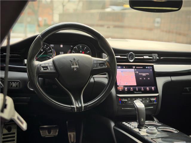 2022 Maserati Quattroporte Modena Q4 (Stk: 417U) in Toronto - Image 19 of 30 2022 Maserati Quattroporte Modena Q4 (Stk: 417U) in Toronto - Image 19 of 30