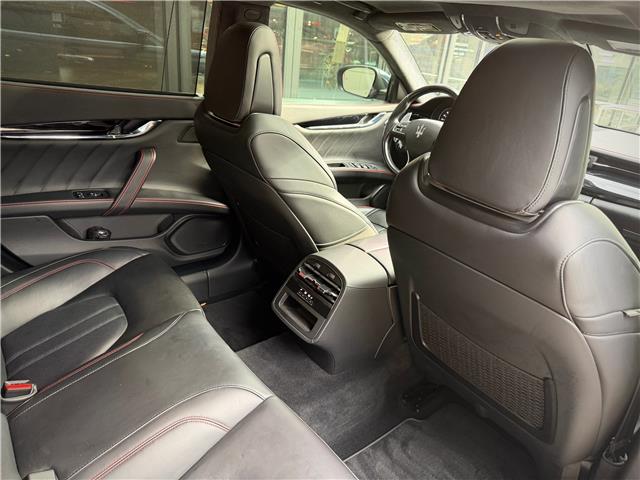 2022 Maserati Quattroporte Modena Q4 (Stk: 417U) in Toronto - Image 24 of 30 2022 Maserati Quattroporte Modena Q4 (Stk: 417U) in Toronto - Image 24 of 30