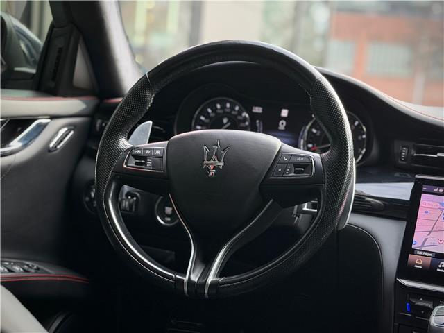 2022 Maserati Quattroporte Modena Q4 (Stk: 417U) in Toronto - Image 26 of 30 2022 Maserati Quattroporte Modena Q4 (Stk: 417U) in Toronto - Image 26 of 30