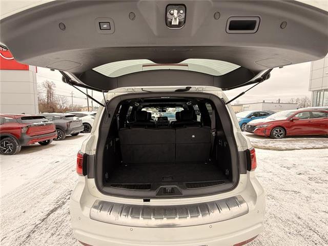 2024 Infiniti QX80 LUXE 7 Passenger (Stk: P2612) in Smiths Falls - Image 11 of 15