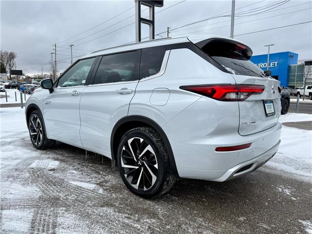 2023 Mitsubishi Outlander Plug-In Hybrid GT (Stk: 2-11595A) in Oshawa - Image 4 of 50