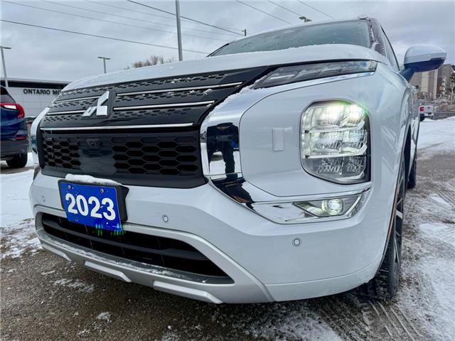 2023 Mitsubishi Outlander Plug-In Hybrid GT (Stk: 2-11595A) in Oshawa - Image 11 of 50