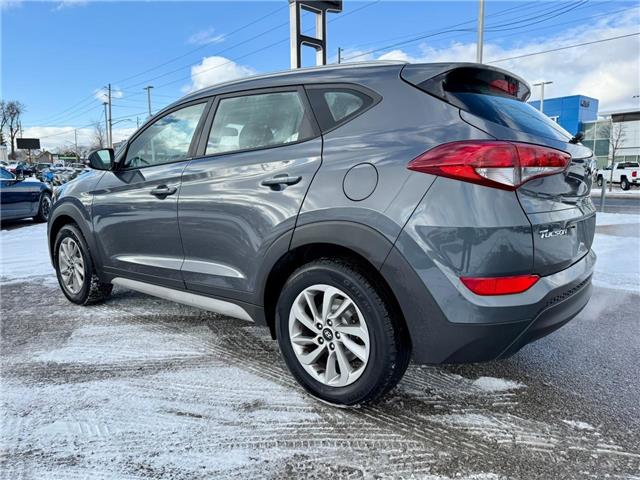 2018 Hyundai Tucson Premium 2.0L (Stk: 2-12824A) in Oshawa - Image 4 of 41
