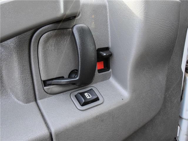 2022 Chevrolet Express 2500 Work Van (Stk: LC00236Z) in Tilbury - Image 14 of 25