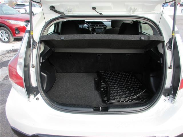 2017 Toyota Prius C Technology (Stk: P6250) in Peterborough - Image 5 of 23