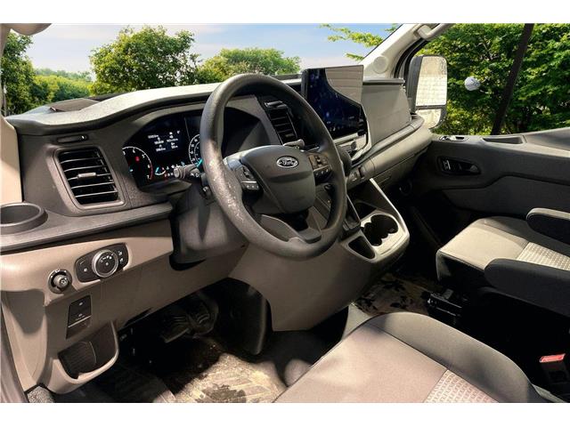 2025 Ford Transit-350 Passenger XLT (Stk: 25BR7634A) in Vancouver - Image 14 of 33
