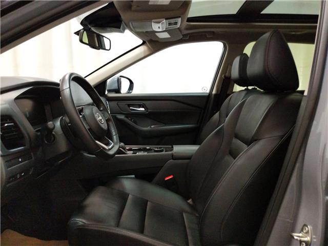 2024 Nissan Rogue SL (Stk: C1646) in Lethbridge - Image 11 of 24