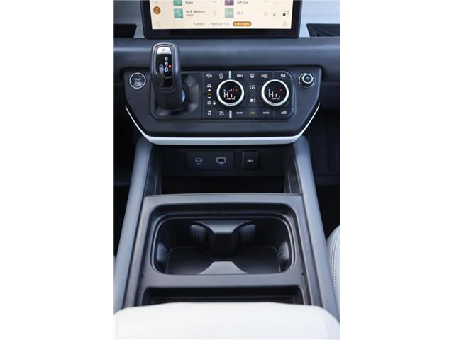 2024 Land Rover Defender P300 S (Stk: PL86507) in London - Image 36 of 49