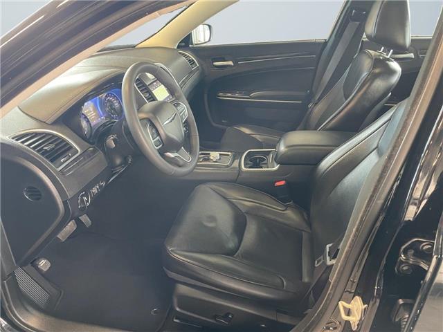 2023 Chrysler 300 Touring-L (Stk: 30384) in Fort Macleod - Image 10 of 26