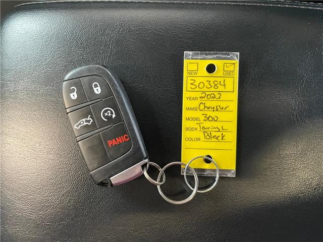 2023 Chrysler 300 Touring-L (Stk: 30384) in Fort Macleod - Image 26 of 26