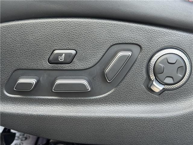 2023 Genesis GV70 2.5T Prestige (Stk: 25101496A) in Markham - Image 32 of 39