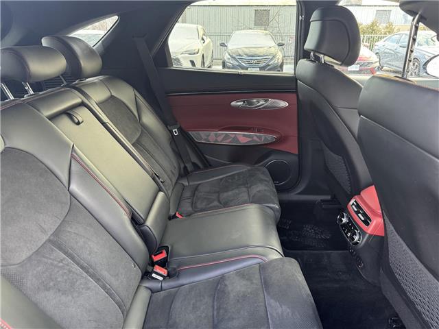 2023 Genesis GV70 2.5T Prestige (Stk: 25101496A) in Markham - Image 33 of 39