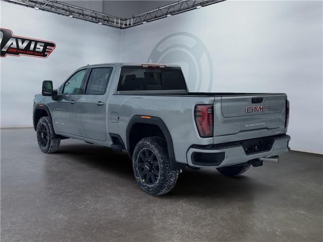 2026 GMC Sierra 3500HD AT4 (Stk: 380359) in Claresholm - Image 3 of 15