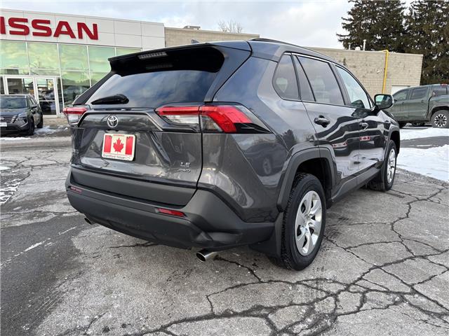 2021 Toyota RAV4 LE (Stk: P7172) in Brantford - Image 3 of 23