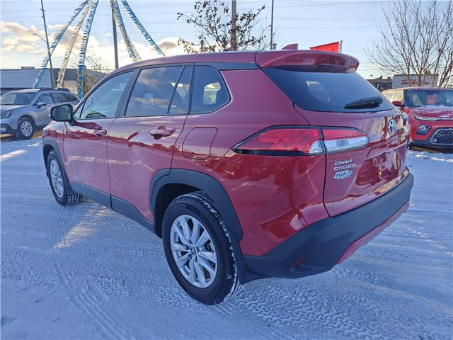 2024 Toyota Corolla Cross LE in Ottawa - Image 3 of 25