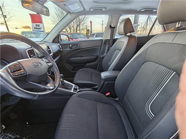 2024 Hyundai Venue Ultimate w/Black Interior (IVT) in Ottawa - Image 9 of 28