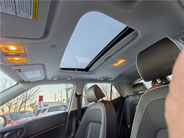 2024 Hyundai Venue Ultimate w/Black Interior (IVT) in Ottawa - Image 10 of 28