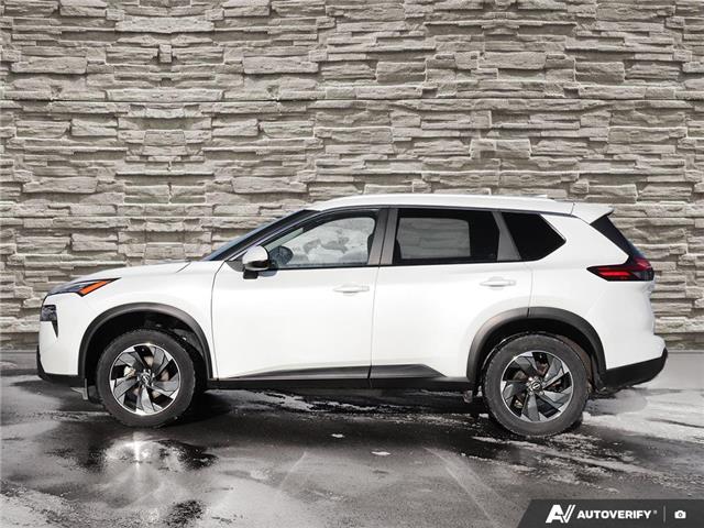 2024 Nissan Rogue SV Moonroof (Stk: 16734A) in Hamilton - Image 3 of 27