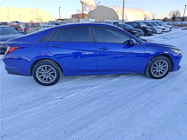 2023 Hyundai Elantra Preferred w/Tech Package in Ottawa - Image 6 of 36