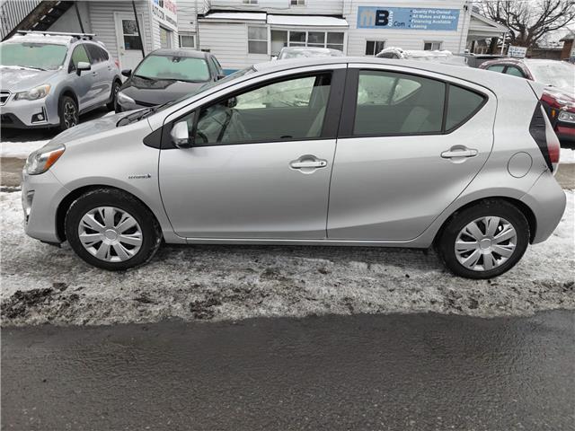 2016 Toyota Prius C Base in Ottawa - Image 4 of 22